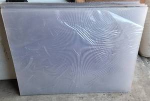 lot 176 image: LOT OF LIGHT FIXTURE COVERS AS SHOWN. APPROX. 36 SHEETS.