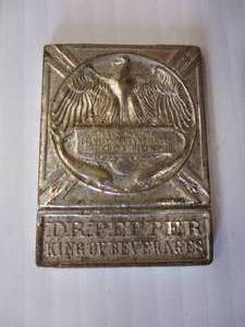 lot 10 image: VINTAGE-DR PEPPER FOB-FROM THE1904 LOISIANA PURCHASE EXPOSITION (WORLDS FAIR) In St. Louis.