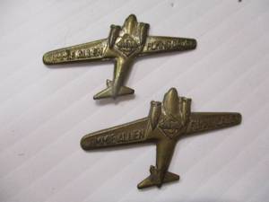 lot 20 image: 2-Jimmy Allen flying Cadet, Skelly , Metal Airplaine Advertising Pins