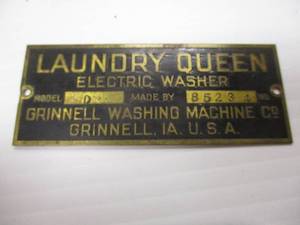 lot 29 image: Vintage-1920s Laundry Queen Electric Washer, Grinnell Washing Machine Grinnell, IA, U.S.A., I.D. Tag