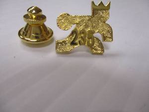 lot 27 image: Vintage Brunswick 235 High Score Bowling Lapel Pin Tie Tack Pin
