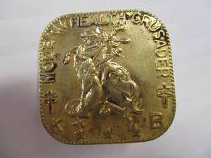 lot 53 image: Vintage- MODERN HEALTH CRUSADER- Lapel Metal Pinback pin for National Tuberculosis Assn, NY