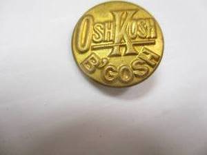 lot 119 image: Vintage OshKosh BGOSH Clothing Button
