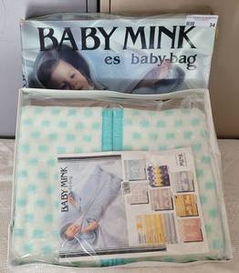 lot 34 image: BRAND NEW BABY MINK BABY BAG BLANKET IN STYLE AND COLOR AS SHOWN.