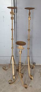 lot 38 image: LOT OF 3 WROUGHT IRON STYLE CANDLE HOLDERS IN SIZES AS SHOWN. (SOLD 3 X THE MONEY)