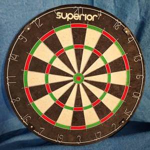 lot 10 image: wooden superior dart board