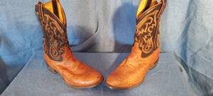 lot 43 image: Pair of Tony Lama TLX size 10 boots