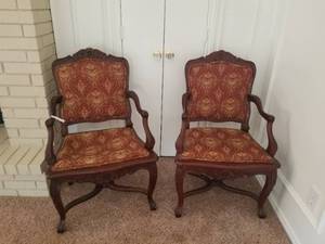 lot 109 image: Pair of cloth back chairs -  DIFFERENT LOCATION - Pickup 011722