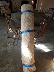 lot 125 image: White shag rug 5 by 8 -  DIFFERENT LOCATION - Pickup 011722