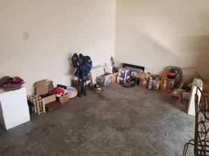 lot 128 image: Generous selection of Garage and household items -  DIFFERENT LOCATION - Pickup 011722