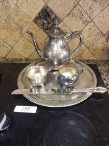 lot 135 image: Rogers Silver Co. TeaCoffee service set -  DIFFERENT LOCATION - Pickup 011722
