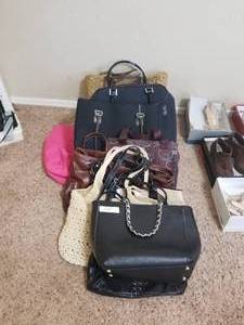 lot 155 image: Selection of Handbags -  DIFFERENT LOCATION - Pickup 011722