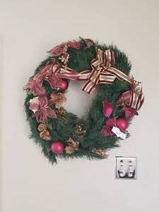 lot 164 image: Christmas wreath -  DIFFERENT LOCATION - Pickup 011722
