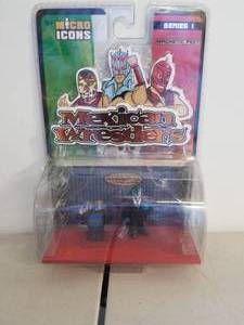 lot 211 image: Mexican Wrestlers micro icons - unopened