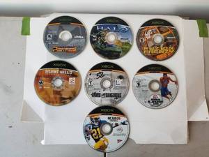 lot 233 image: Selection of 7 Xbox games with no cases