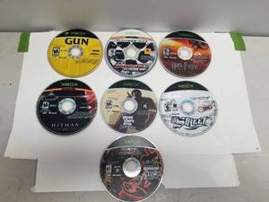 lot 249 image: Selection of 7 Xbox games with no cases