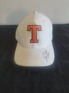lot 261 image: University of Texas autographed hat - signature unknown