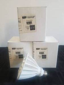 lot 264 image: TCP LED 17E26P3830KFL Dimmable Flood lamp