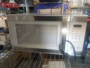 lot 286 image: Hamilton Beach microwave