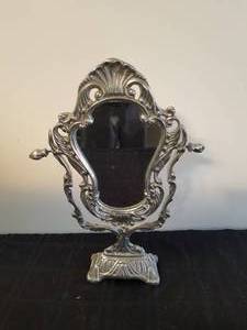 lot 346 image: Tabletop mirror