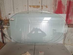 lot 360 image: Oval glass tabletop - 28 x 48