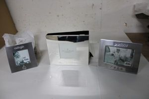 lot 129 image: Silver Photo Frames Pottery Barn and Early Years Brands, still in Boxes
