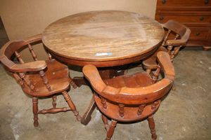 lot 13 image: Round Kitchen Table with 3 Chairs, Mid-Century Modern Style Solid Wood (42 Round Table)