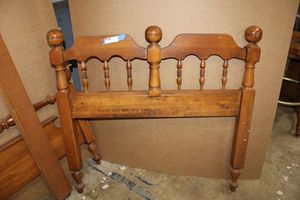 lot 17 image: Mission Style Twin Size Headboard, Footboard and Side Boards, see pictures