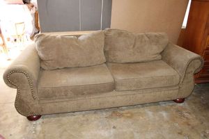 lot 15 image: Cross Creek Furniture Round Arm Sofa in Brown, Cushions have Zipper Closure
