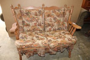 lot 9 image: Vintage Mid- Century Dual Rocking LoveSeat, Looks to be in Excellent shape