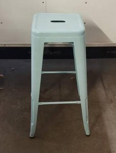lot 26 image: 1 Metal Bar Stool - Light Blue