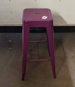 lot 27 image: 1 Metal Bar Stool - Purple