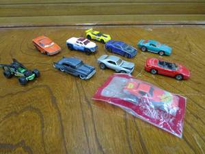 lot 55 image: HOTWHEELS FROM 1980s - 2000s INCL. UNOPENED LUCKY CHARMS CAR