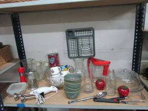 lot 68 image: OSTER HAND MIXER, GLASS LOCK TUPER WARE, GLASS COFFEE PRESS, CARAFFES, COLLECTOR TIN, MUGS, BRITA FILTERED WATER PITCHER, AND MORE