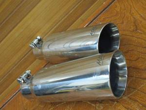 lot 125 image: (2) MBRP INC. PERFORMANCE EXHAUST NO WELD SLANTED EXHAUST TIP 2.5 INLET 3.5 OUTLET 12 LENGTH