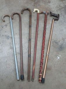 lot 205 image: VINTAGE WALKING CANES, DIFFERENT VARIETIES