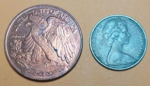 lot 202 image: UNITED STATES OF AMERICA 1 OZ. FINE .999 COPPER COIN, 1966 AUSTRAILIA 20 CENTS WITH QUEEN ELIZABETH ON ONE SIDE & DUCKBILL PLATYPUS ON THE OTHER