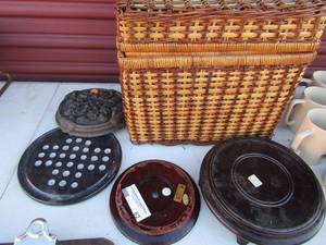lot 62 image: Wicker Picnic basket, 2 doll stands, hot plate and wall dcor