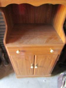 lot 5 image: Wooden rolling microwave cart 1 drawer 2 bottom drawers 50x26x20
