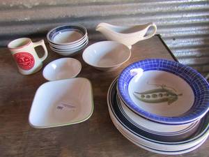 lot 160 image: White gravy boat, 4 mainstay dinner plates, 5 soup bowls, 2 ruby vegetable  bowls