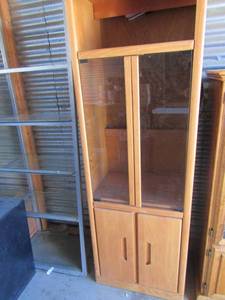 lot 162 image: TEAK DISPLAY CABINET ( DANISH STYLE)  - Top storage 2 middle glass doors 2 bottom doors hiding storage 71x24x16