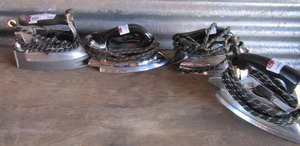 lot 168 image: 4 Sunbeam and GE vintage irons all with plugs
