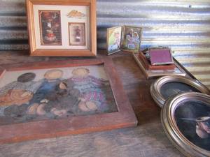 lot 204 image: Frames 5x7, 3x5, 8x10 and many more