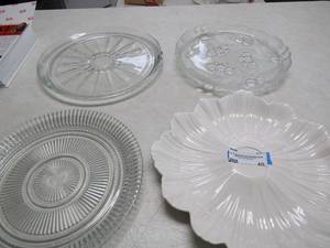 lot 40 image: Cherry design glass 12 platter white Ohanna flower platter 14 two- 10 clear glass platters