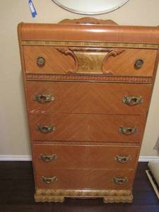 lot 3 image: HOLLYWOOD REGENCY Blond wood 1 over 4 drawer 1940s era chest 57x32x18. Borderless mirror included 29x19