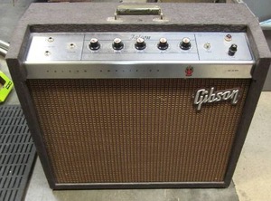 lot 174 image: Gibson falcon amp all cords included