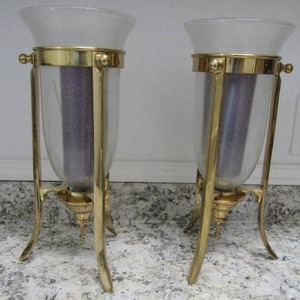 lot 118 image: 15 glass candle holders x 2 with gold stand