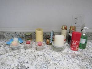 lot 136 image: Candle and air freshener lot all used