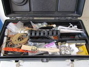 lot 198 image: Tool box full of house and mailbox number