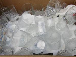 lot 217 image: Box full of bar glassware